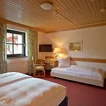 Hotel Sauerlacher Post 3*