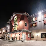 Sauerlacher Post Hotel 3*