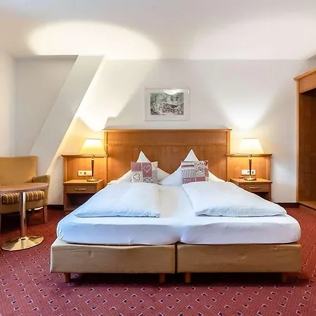 Hotel Sauerlacher Post