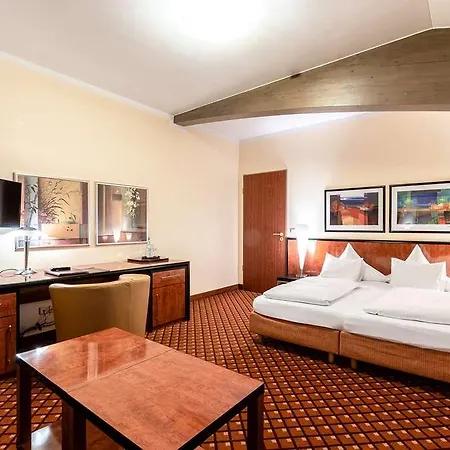 Hotel Sauerlacher Post Sauerlach