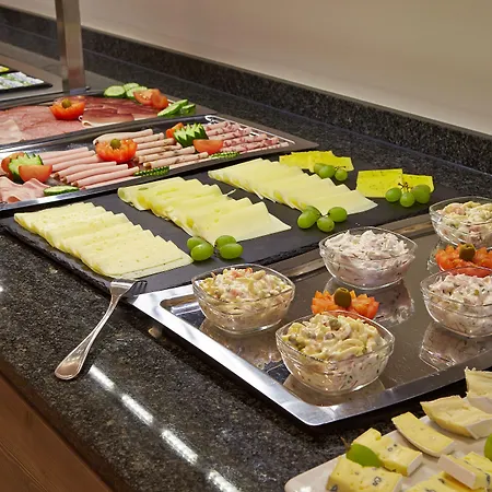 Sauerlacher Post Отель