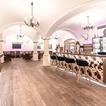 绍尔拉赫普斯特酒店 酒店