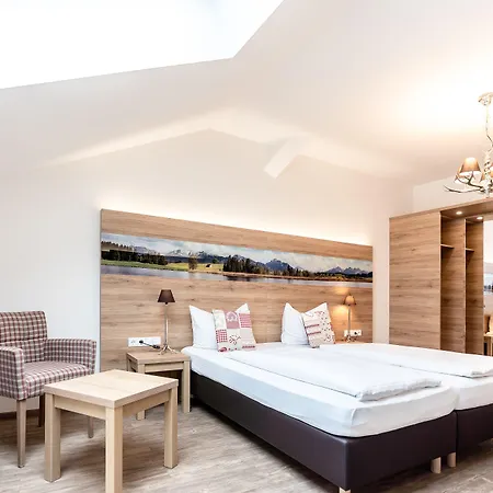 Sauerlacher Post Отель