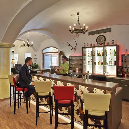 Hotel Sauerlacher Post