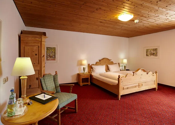 Sauerlacher Post 3* Sauerlach