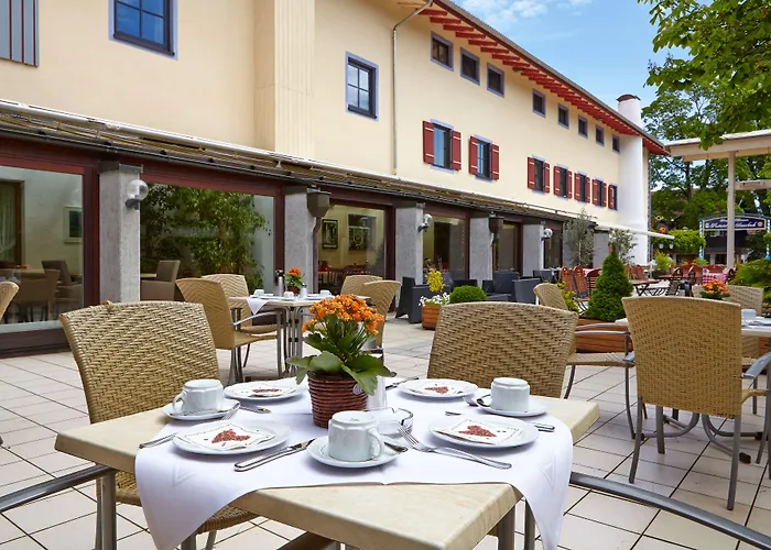 Sauerlacher Post 3* Sauerlach